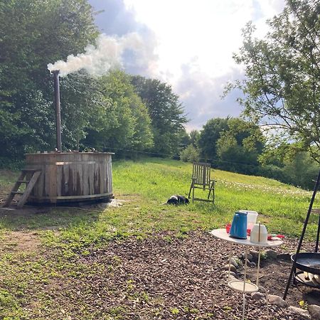 Glamping Mi Casa Tu Casadk Hotel Vissenbjerg Ngoại thất bức ảnh